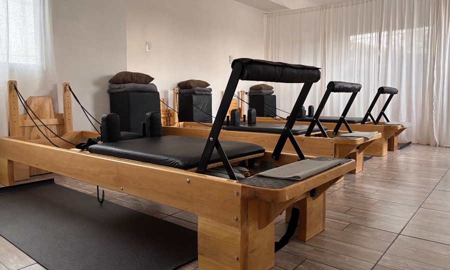 Reformer Pilates class